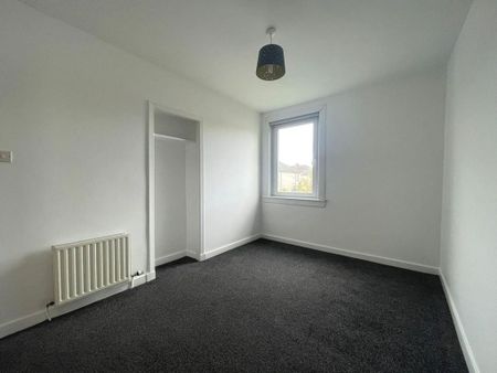 2 bedroom property to rent - Photo 4