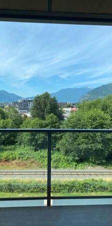 Fully Furnished 2 Bed+1 Bath - Squamish - Photo 1