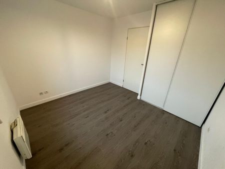 Location Appartement 2 pièces 45m² TOULOUSE 31200 - Photo 4