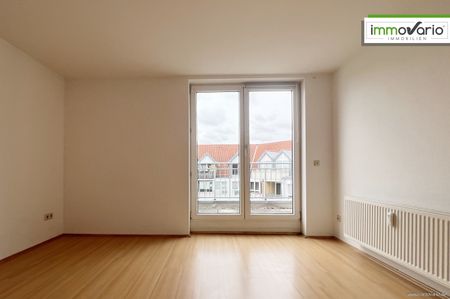 Schicke Dachgeschosswohnung mit Terrasse & Aufzug in bester Stadtfeld-Ost-Lage! - Photo 4