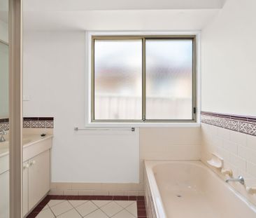 Updated 4-Bedroom Family Home - Photo 4