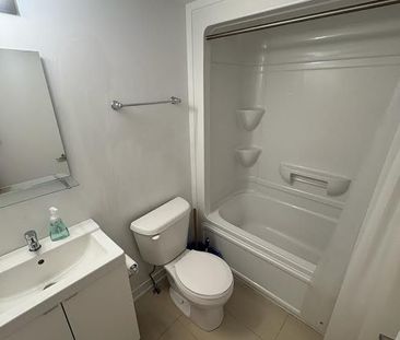 For Lease - 1720 Simcoe Street Unit# 10-2, Oshawa, Ontario - Photo 4