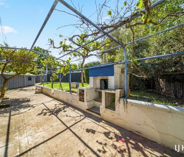 12 Millhouse Crescent, Higgins ACT 2615 - House For Rent | Domain - Photo 2