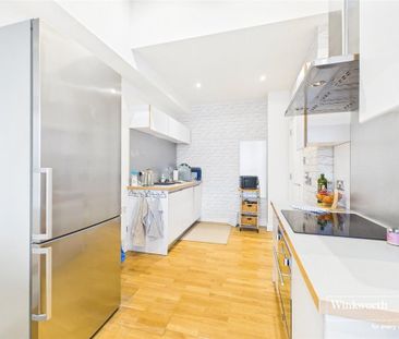 1 bedroom penthouse to rent - Photo 6