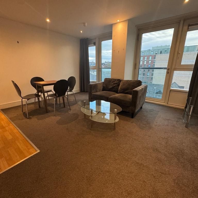 1 bedroom flat to rent - Photo 1