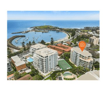 Luxury Coastal Living - 3 Bedroom Apartment - Photo 2