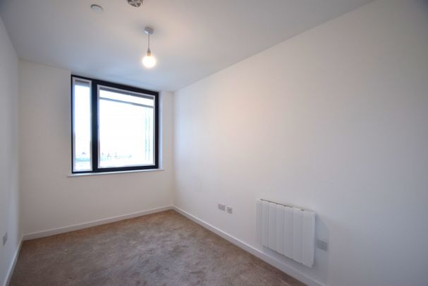 Victoria Avenue, Southend On Sea, Essex, SS2 - Photo 1