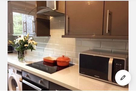 2 Bed Flat, Duff Street, EH11 - Photo 4