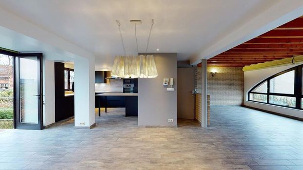 Villa - à louer - Photo 1