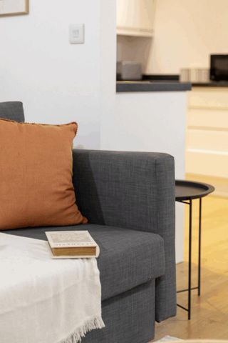 1 bedroom serviced apartment to rent - Photo 3