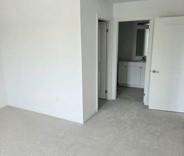 For Lease - 18 Bradden Crescent, Belleville, Ontario - Photo 3