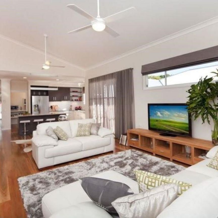 107 Pring Street, Hendra QLD 4011 - Photo 1