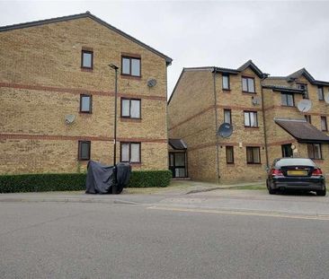 Dunnock Close, Enfield, London, N9 - Photo 4