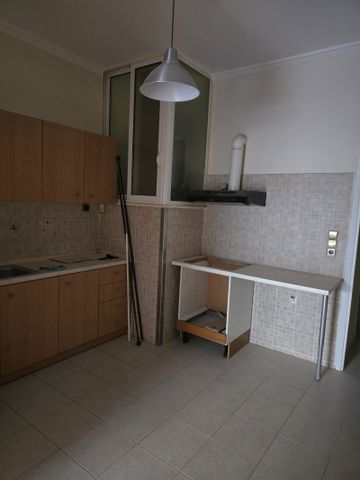 Ενοικίαση κατοικίας, 64 τ.μ., Αιγάλεω, 650 € - Photo 2