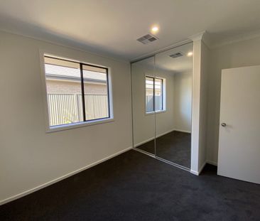 17 Cyperus Street, Riverlea Park, SA 5120 - Photo 5
