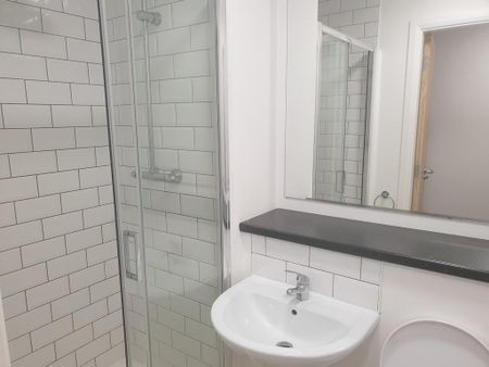 Studio to rent - Photo 5