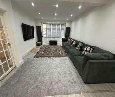 Worton Gardens, Isleworth, TW7 - Photo 3