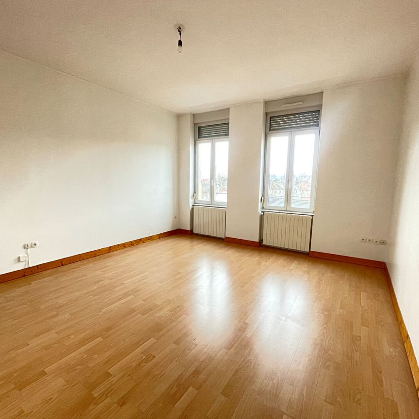 Location Appartement 3 pièces 75m² - Photo 1