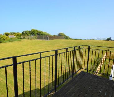 3 bedroom apartment to rent - Photo 5