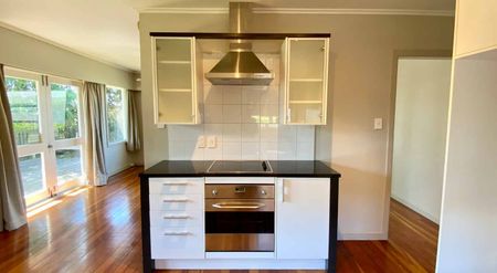 Perfect 3 bedroom property - Photo 2