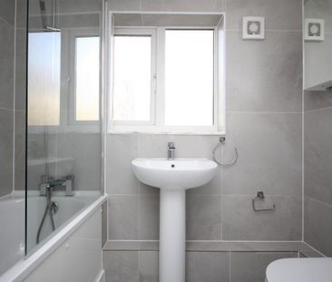 5 bedroom maisonette to rent - Photo 4