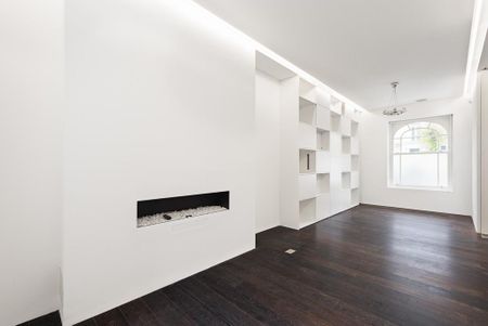 4 bedroom detached house to rent - Photo 2