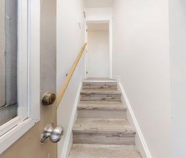 For Lease - 575 Third Line Unit# Main, Oakville, Ontario - Photo 4