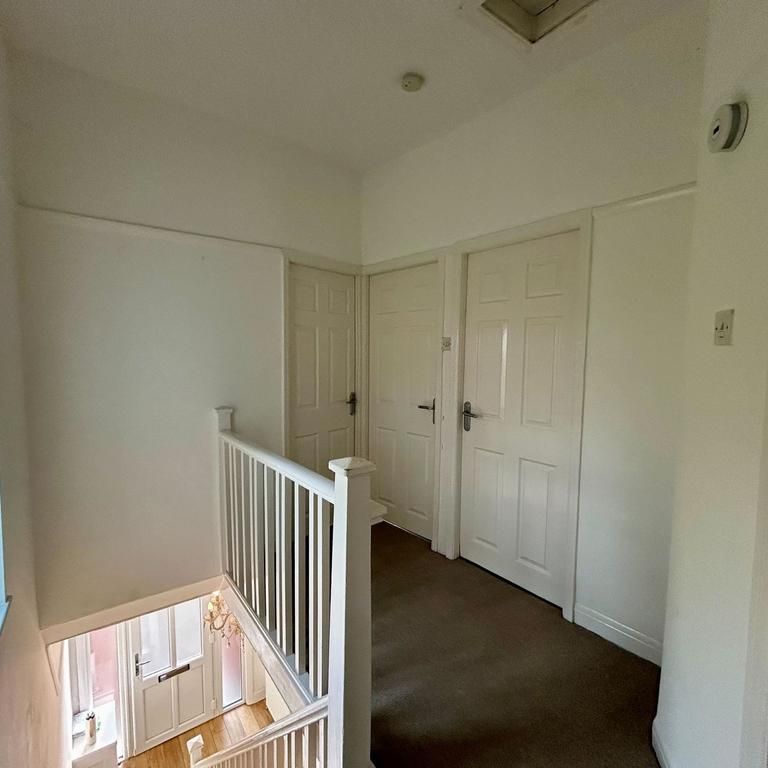 3 bedroom property to rent - Photo 1