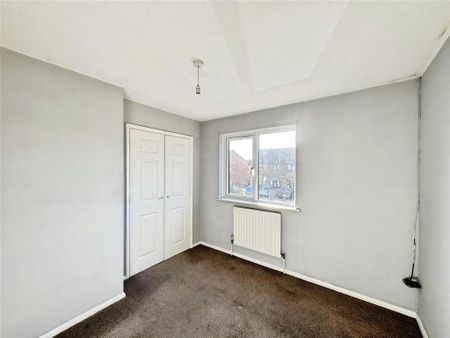 2 bedroom semi-detached house to rent - Photo 3