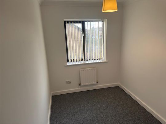 Waterlees Road - Photo 1