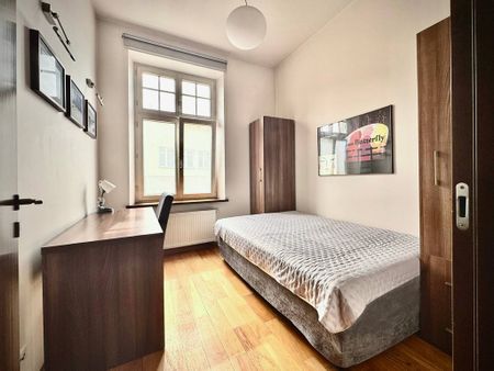 Kraków, Stare Miasto, Piasek, Siemiradzkiego Henryka - Photo 5