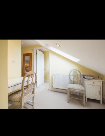 Room in a Shared House, Strathville Road, SW18 - Photo 3