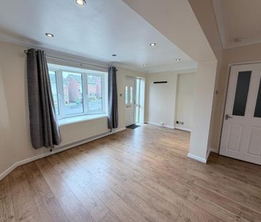3 bedroom House To Let - Photo 1