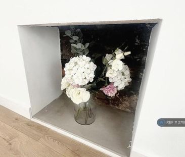 3 bedroom terraced house to rent - Photo 5