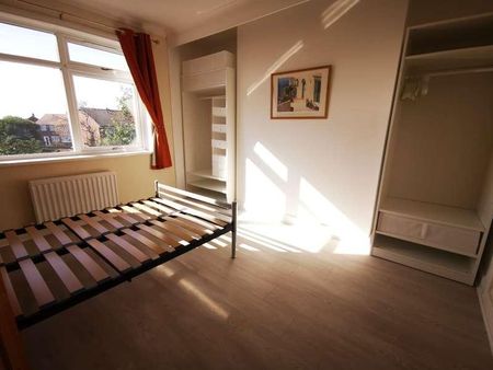 Kelvin Place, Forest Hall, NE12 - Photo 5