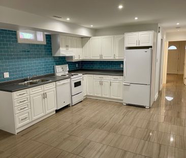 For Lease - 76 Oxford Street Unit# Basement, Toronto, Ontario - Photo 2