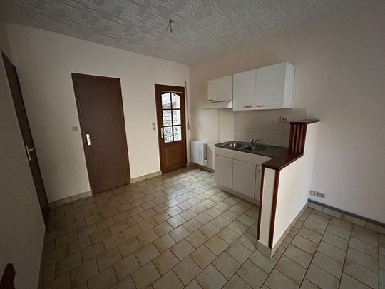 Location Maison 3 pièces 50m² CHAUNY 02300 - Photo 1