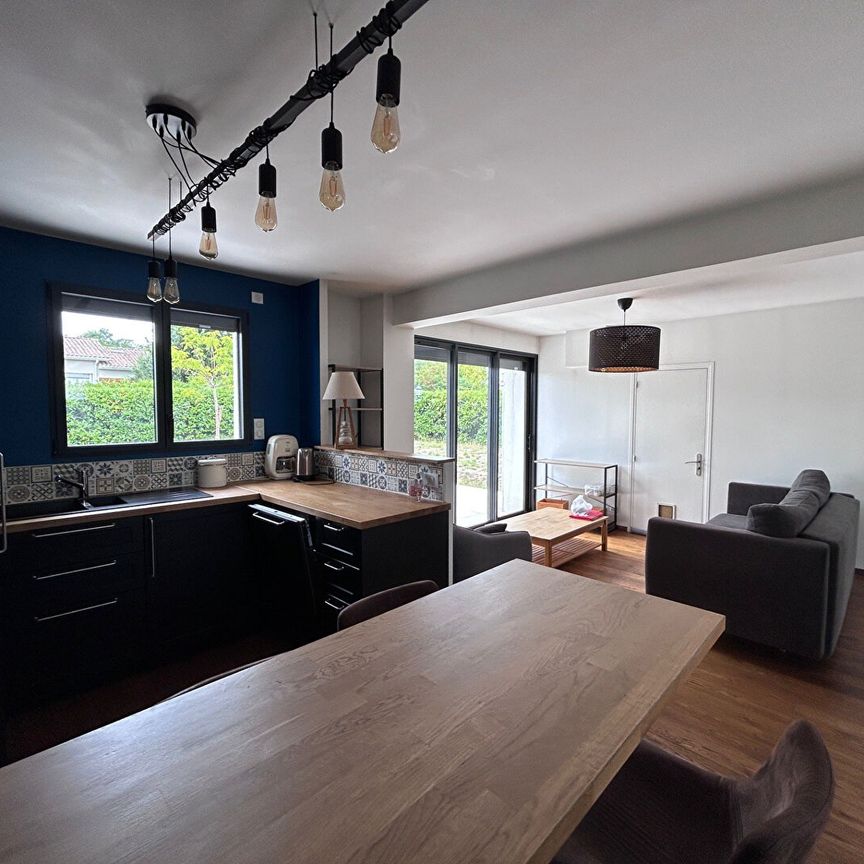 Location maison 4 pièces, 86.24m², Saint-Médard-en-Jalles - Photo 1