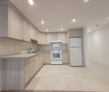 For Lease - 18 Coxwell Avenue Unit# Lower, Toronto, Ontario - Photo 4
