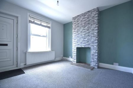 2 bedroom terraced house to rent - Photo 5