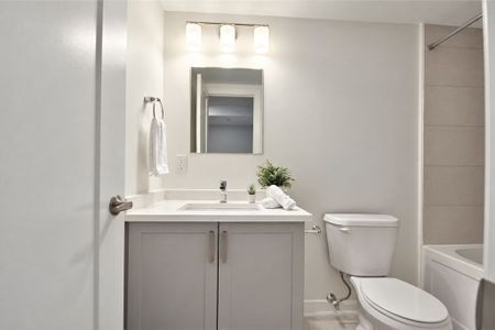 For Lease - 351 Croydon Avenue Unit# 001, Britannia - Lincoln Heights and Area, Ontario - Photo 2
