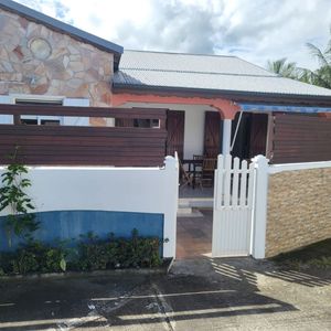 Jolie maison à louer sur Petit Canal - Photo 2