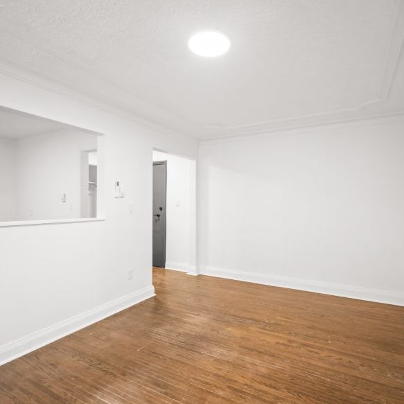 178 Machray, Winnipeg, MB - Photo 1
