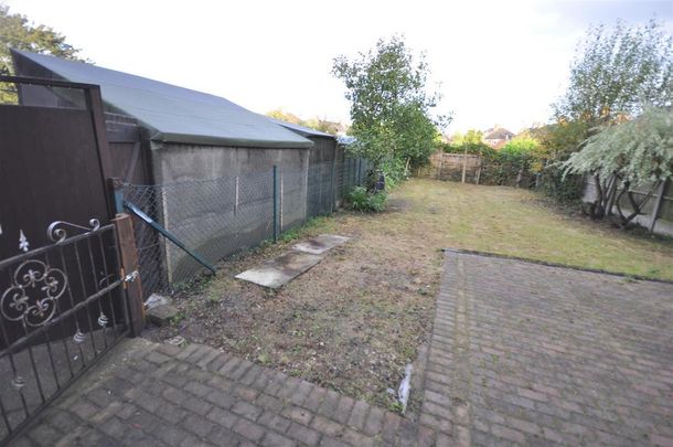 3 bedroom terraced house to rent - Photo 1
