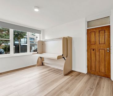 16/82 Beaconsfield Parade, Albert Park VIC 3206 - Studio For Rent |... - Photo 3