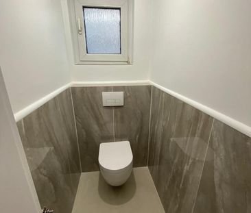 Wunderschöne EG-Wohnung 4ZKB mit WintergartenIGarageIGarten - Photo 5