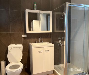 1/97 New Street, South Kingsville VIC 3015 - House For Rent | Domain - Photo 2