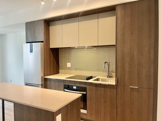 For Lease - 395 Square One Drive Unit# 3901, Mississauga, Ontario - Photo 1