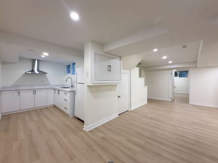 For Lease - 40 Rippleton Road Unit# Lower, Toronto, Ontario - Photo 5