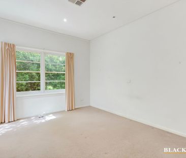 3 Weston Street, Yarralumla ACT 2600 - House For Rent | Domain - Photo 3
